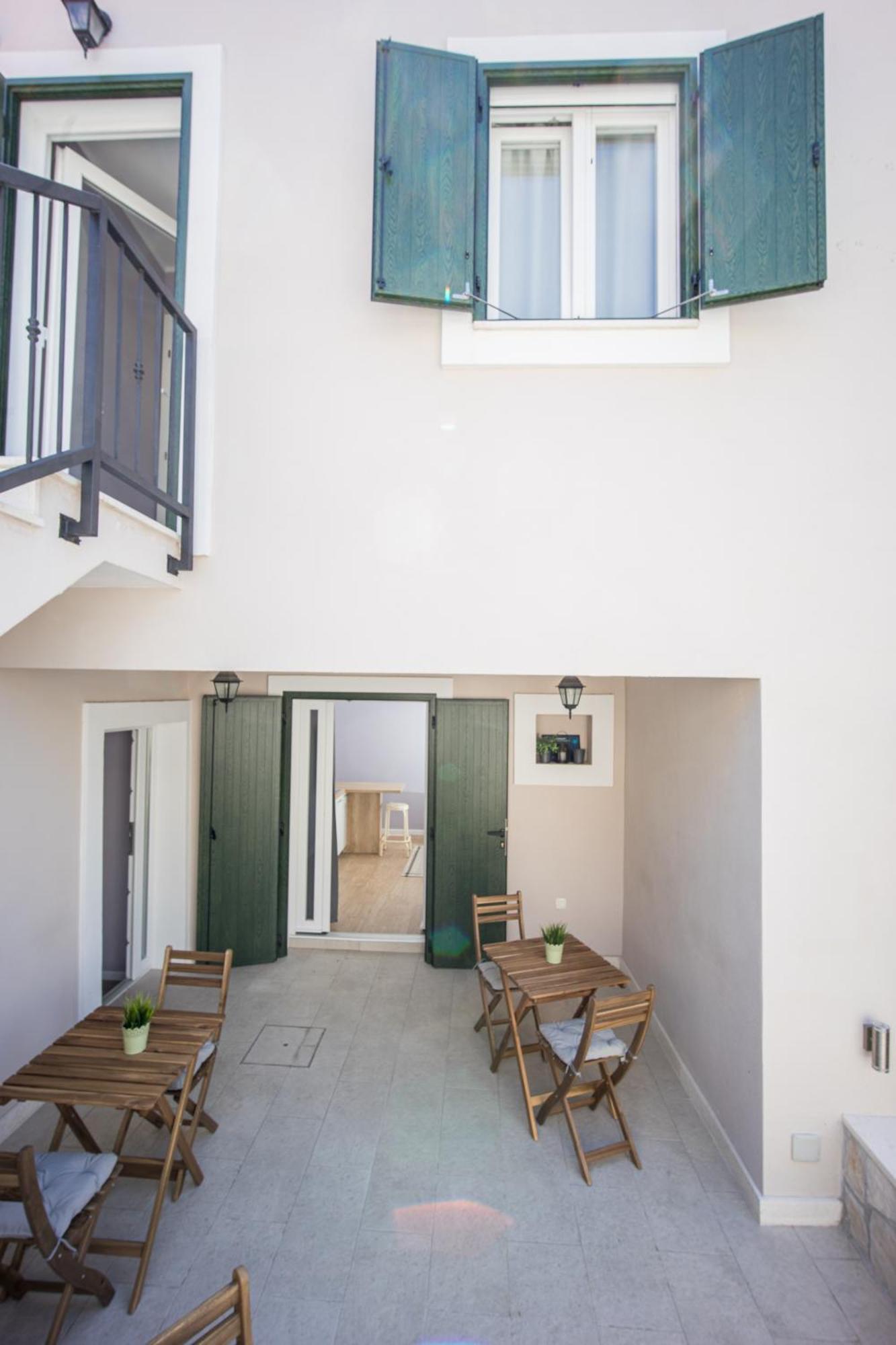 Zlatin Dvor - Apartments For 3, Terrace, Trogir Center, Beach At 5-Min, Bike Friendly الغرفة الصورة